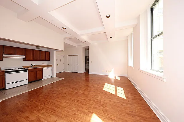 Rented by Corcoran | media 19