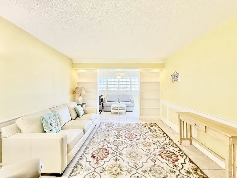 10350 Imperial Point Dr W #10 — Photo 20