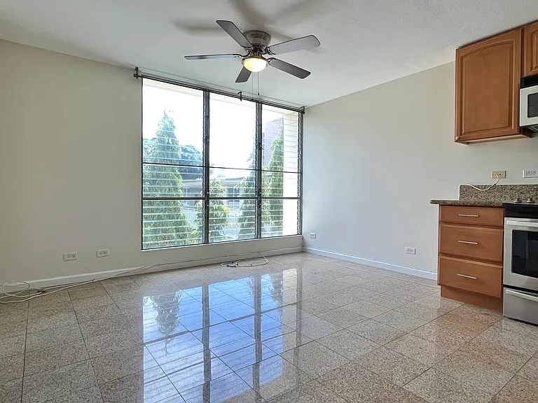 1138 Hassinger St #102 — Photo 3