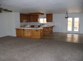 30742 Vails Dr, Exeter, CA 93221