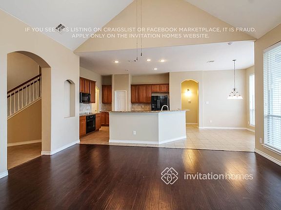5th image of 908 Evergreen Ln