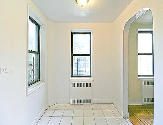Rented by SW Queens Mezzanine | media 4