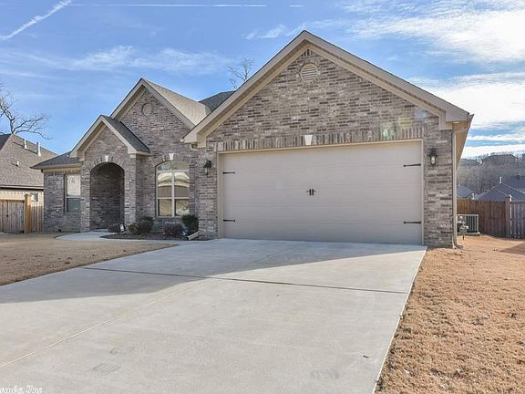 3rd image of 9425 Oak Forest Ln
