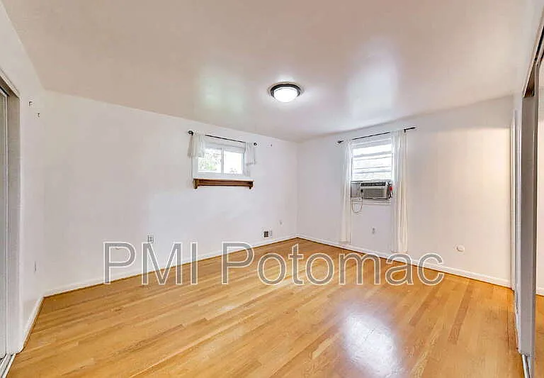 3510 Marlbrough Way — Photo 16