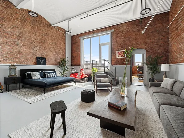 1196 Metropolitan Ave #1D, Brooklyn, NY 11237