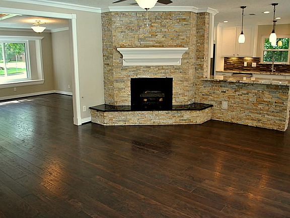 2nd image of 2603 Pine Village Dr
