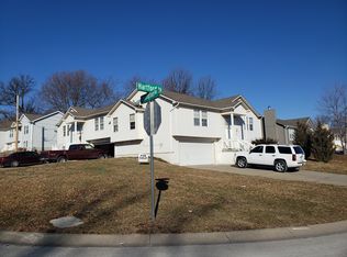 1600 Hartford Rd, Independence, MO 64058