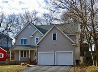 6 Marsh Ave, Worcester, MA 01605