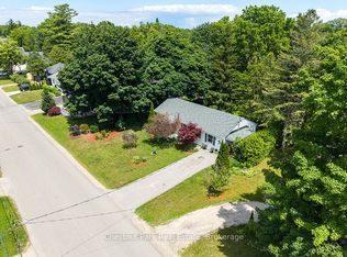 333 Oak St, Collingwood, ON L9Y2Y4
