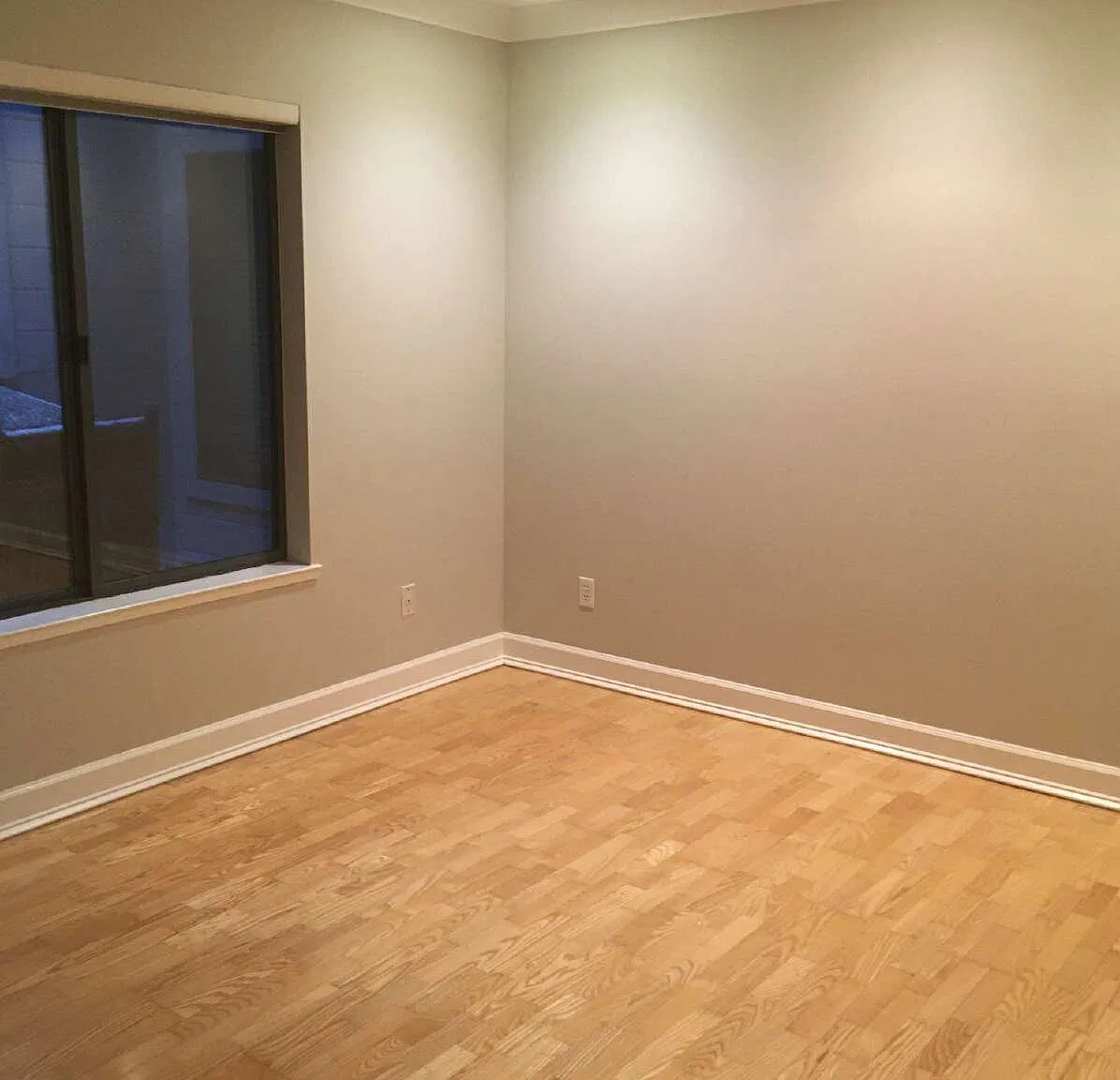 3 bed, 2.0 bath, 1593 sqft, $12,990 — Photo 3