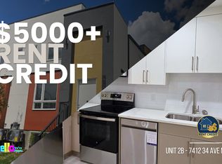 7412 34th Ave NW #2B, Calgary, AB T3B 1N6