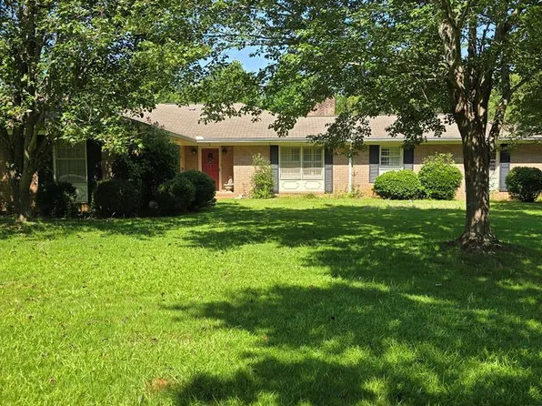 111 Dogwood Hills Rd, Americus, GA 31709