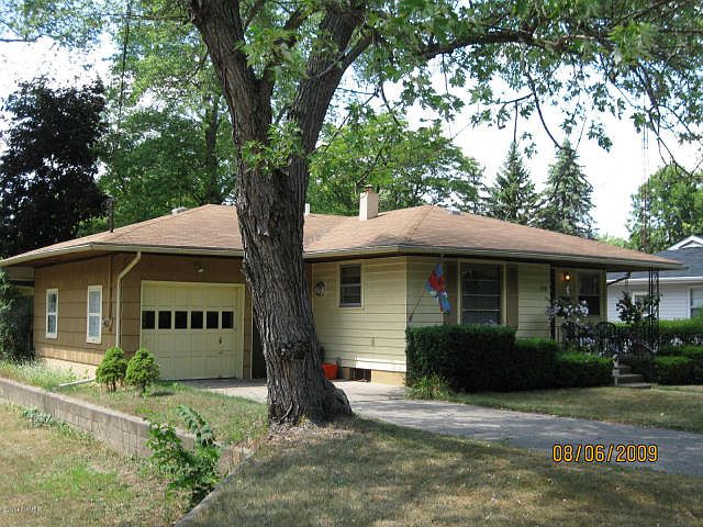 2nd image of 159 Lacey Ave