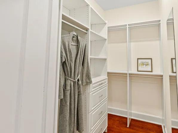 90 Bay Street Landing image 25 of 49