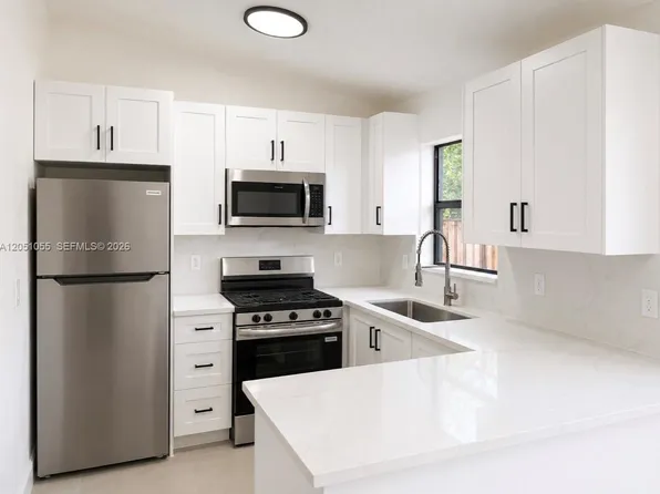 1010 NE 16th St Unit 1, Fort Lauderdale, FL 33304