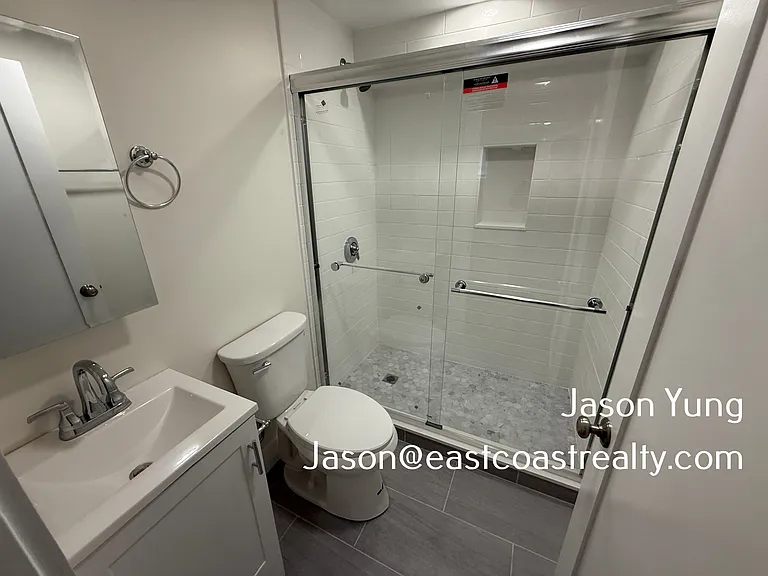 21 Royce Rd #203B — Photo 5