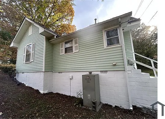 807 Adams Ct — Photo 17