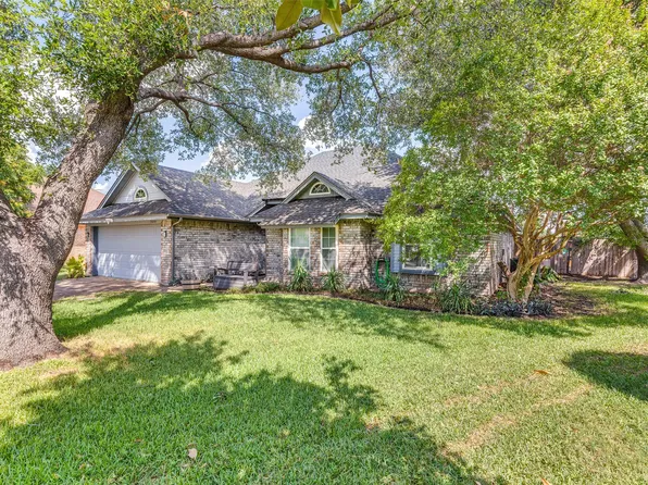 3644 Crosswicks Ct, Fort Worth, TX 76137