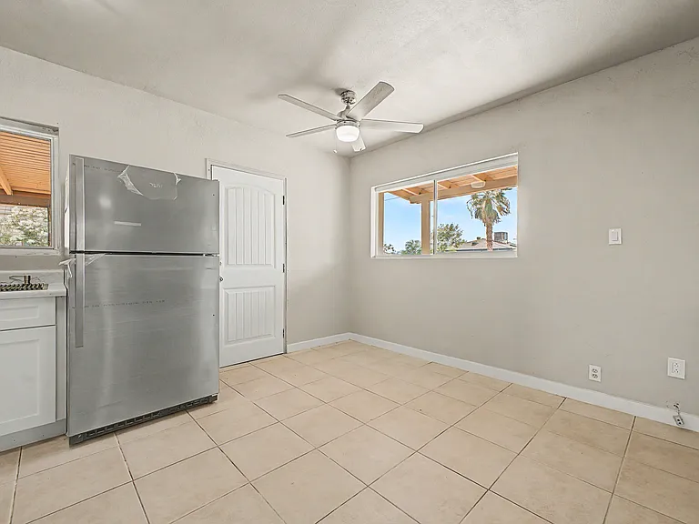 3107 N 25th Dr — Photo 12
