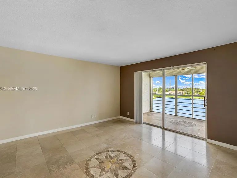 321 SE 3rd St #408 — Photo 12