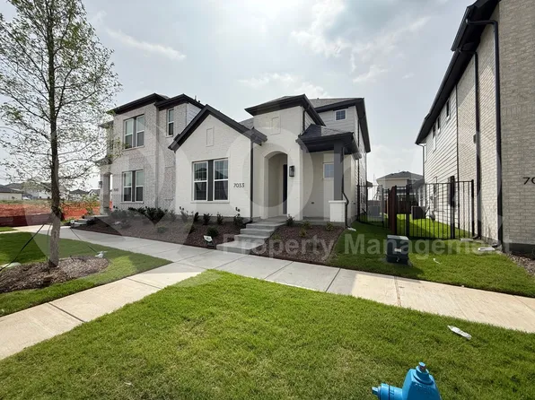 7033 Lathrop Ln, Frisco, TX 75033