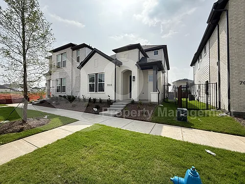 7033 Lathrop Ln Photo 1