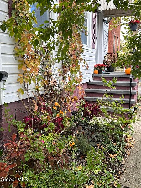 4th image of 30 111th Street