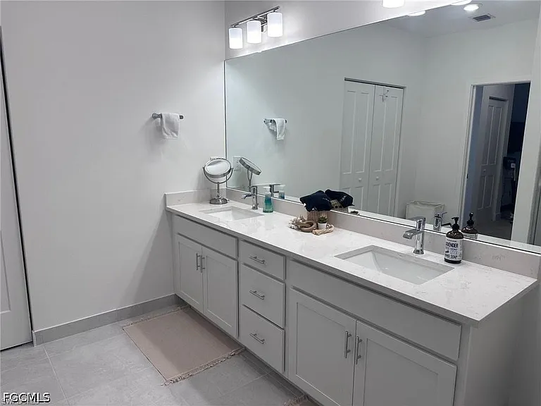 26430 Coco Cay Cir #203 — Photo 21
