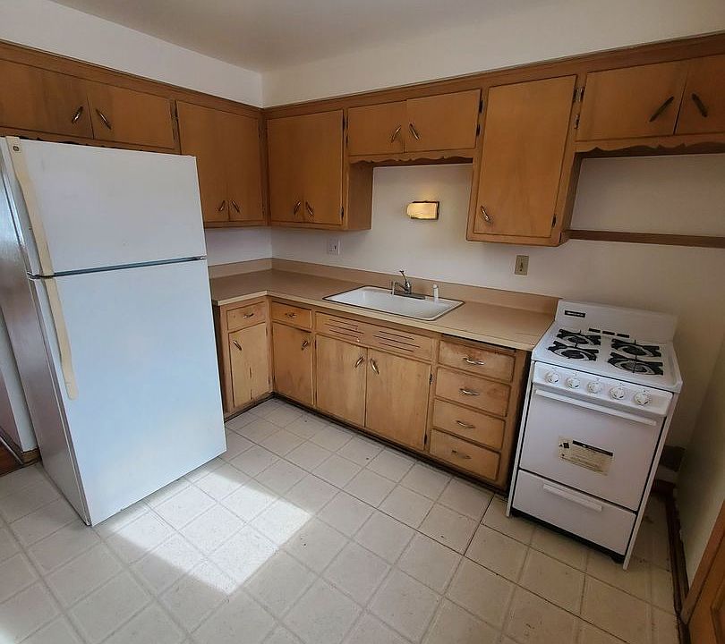 1st image of 6257 W Oklahoma Ave #4
