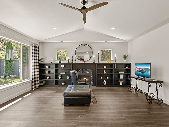 4th image of 2147 La Connor Dr