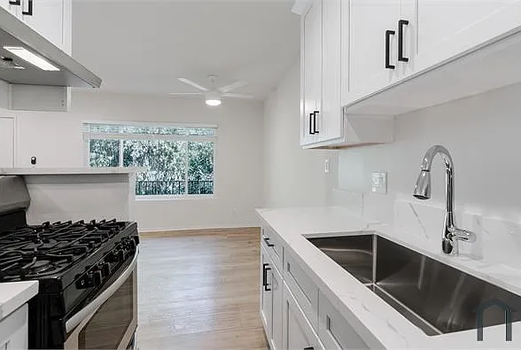 12710 Matteson Ave #3 — Photo 5
