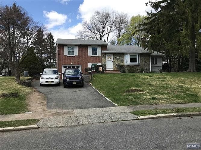 31 Perrin Dr, Wayne, NJ 07470 Zillow