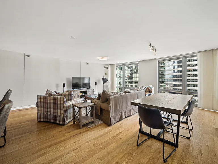 440 N Wabash Ave #2806 — Photo 9