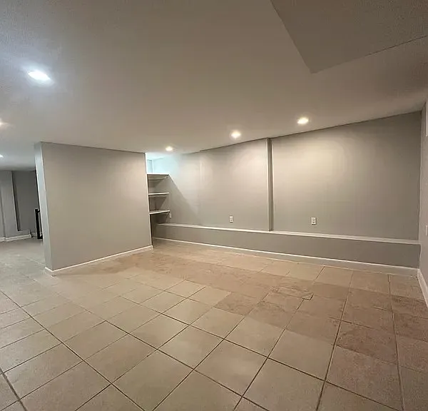 234 E 32nd St #1A — Photo 17