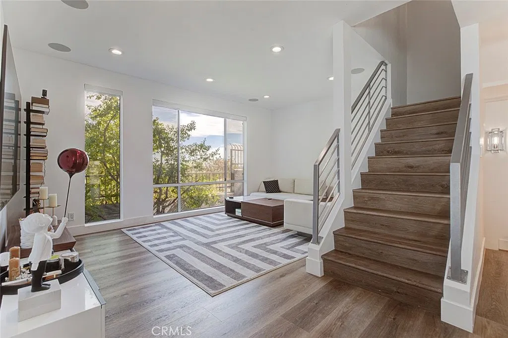 3 bed, 1511 sqft, $6,000 — Photo 4
