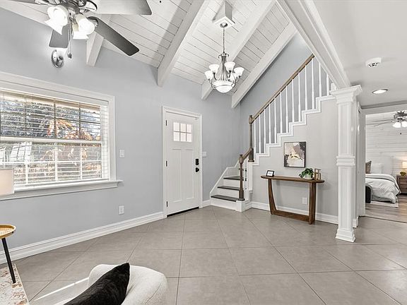 4th image of 8255 Lake Underhill Rd