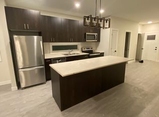 175 Jefferson Ave, Winnipeg, MB R2V0M3