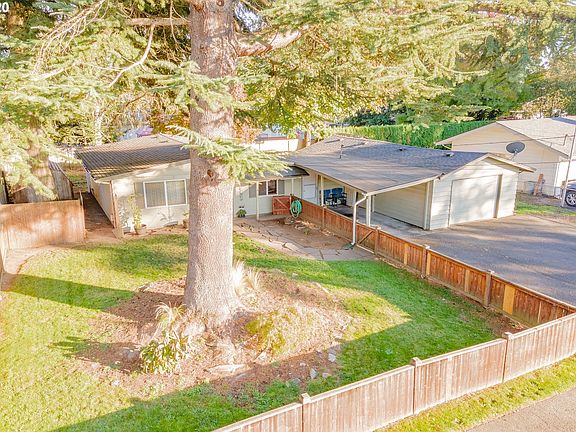 4th image of 13119 NE 12th Ave