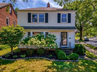 2375 Traymore Rd, University Heights, OH 44118