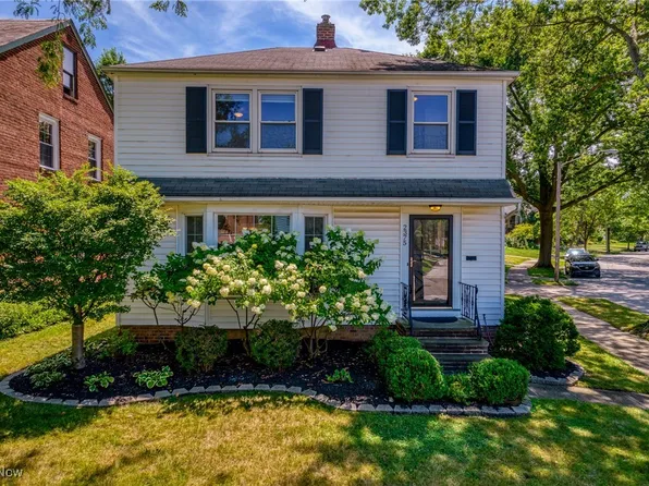 2375 Traymore Rd, University Heights, OH 44118