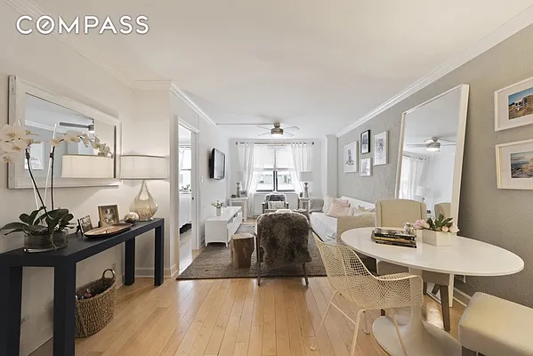 Sold by Compass | media 2