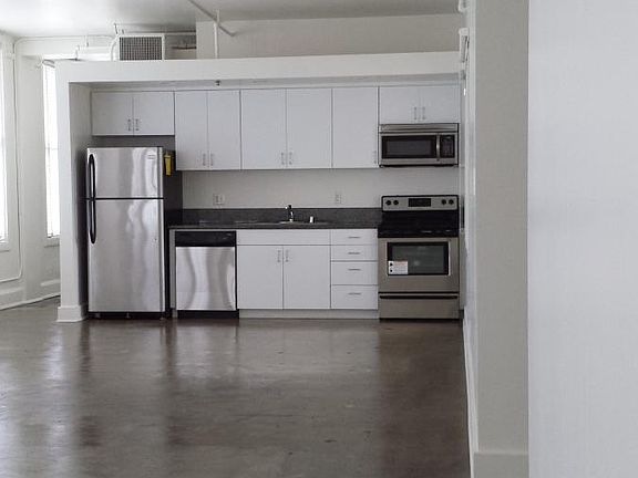 5th image of 846 S Broadway APT 701
