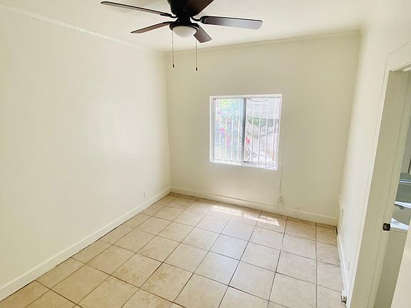 5th image of 7406 S Figueroa St
