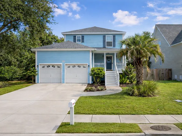 1556 Ocean Neighbors Blvd, Charleston, SC 29412