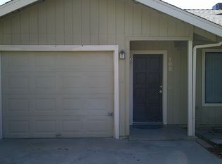 5234 E Liberty Ave APT 102, Fresno, CA 93727