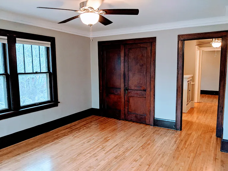 Ashland & Laurel Apartments — Photo 39