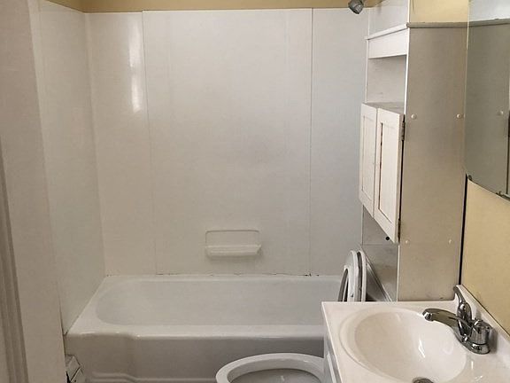 5th image of 4 Six Belmont St