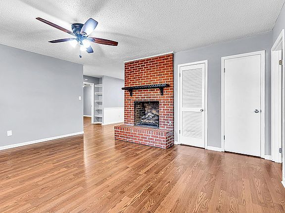 3rd image of 152 Baltzer Rd