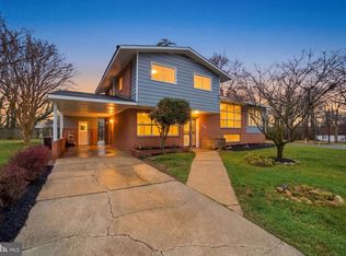 5001 Barto Ave, Suitland, MD 20746