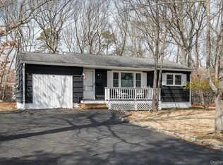 18 Maple Avenue, Bellport, NY 11713